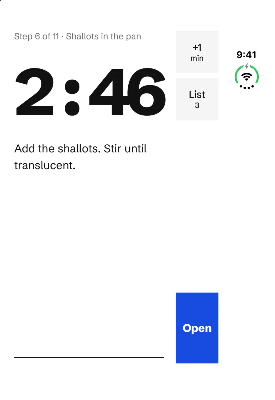 The timer on the Duo's outer display.